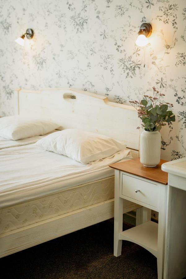 Vanalinna Boutique Hotel クレサーレ エクステリア 写真