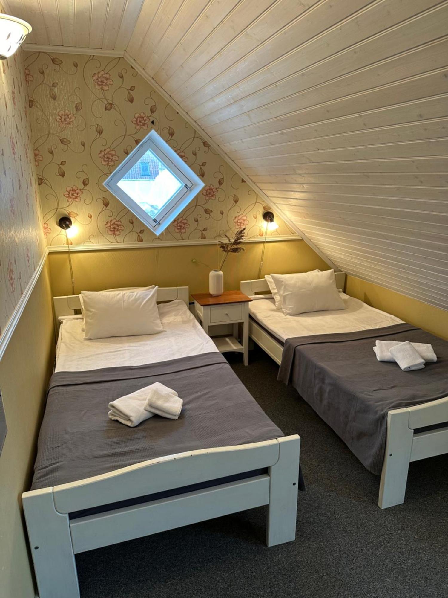 Vanalinna Boutique Hotel クレサーレ エクステリア 写真
